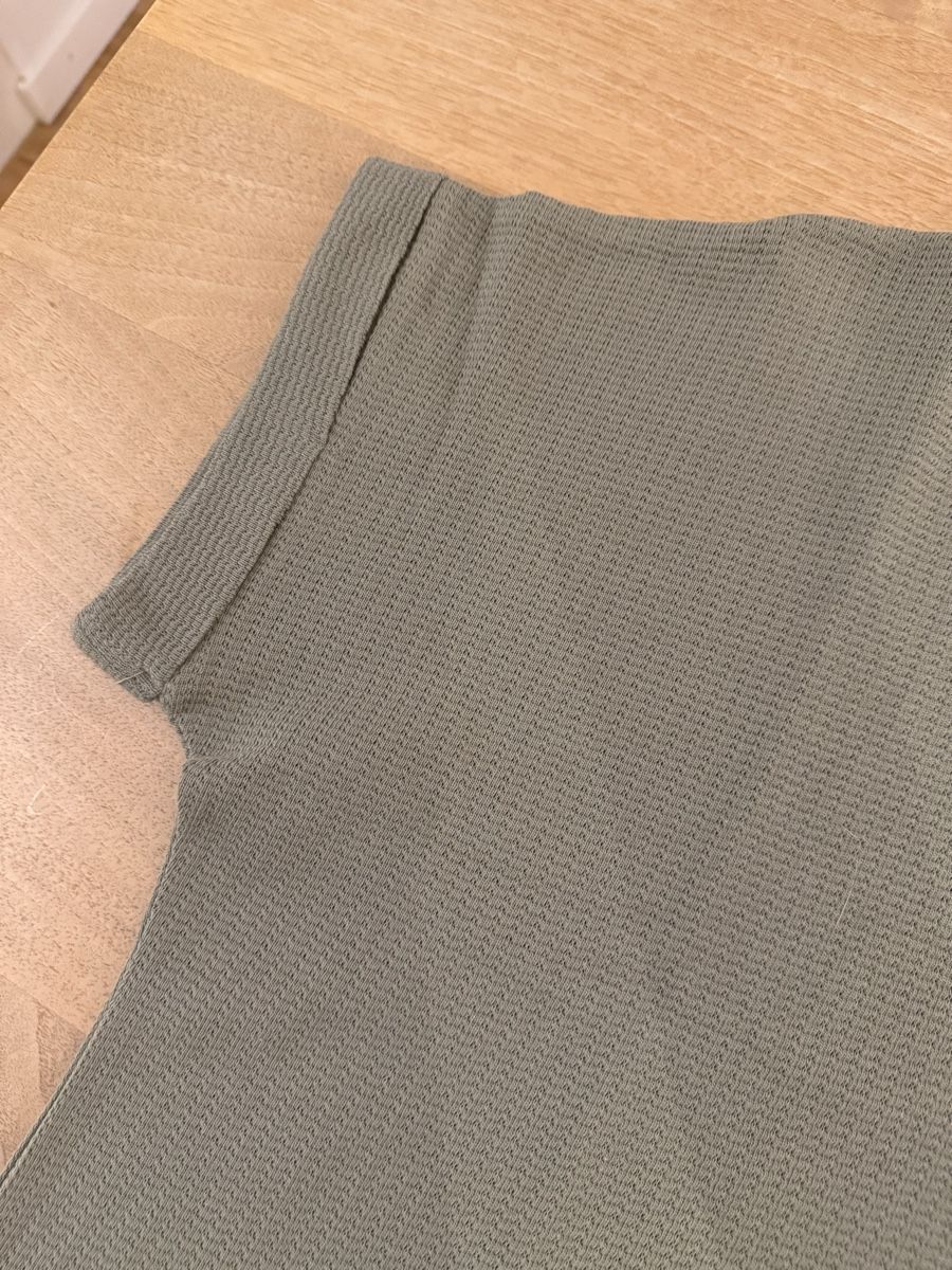 T-Shirts: Crop T-shirt – Neu (gemäss Beschreibung) aus Adliswil von avatar83 1