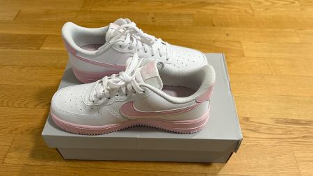 Nike Air Force limited edition 1'07