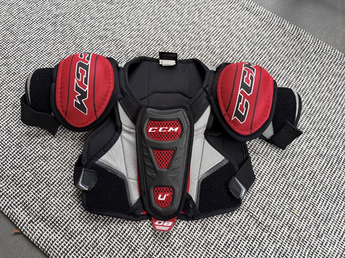 Ccm Schutz & Schoner: Brustpanzer CCM, Junior S – Gebraucht aus Zürich von Overtime89