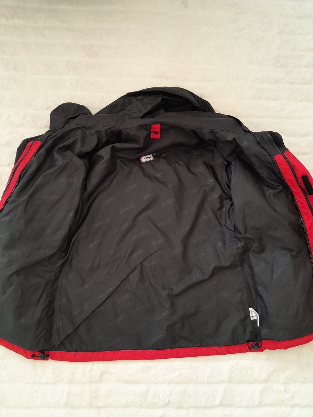Sherpa Giacche: Veste de randonnée Sherpa, – Usato da Renens VD venduto da ser_j2fn 4