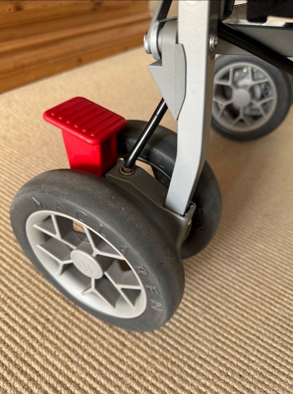 Mclaren Carrozzine: Buggy WIE NEU, McLaren Techno XLR, black/silver – Nuovo (secondo la descrizione) da Zürich venduto da Circularrocks 4