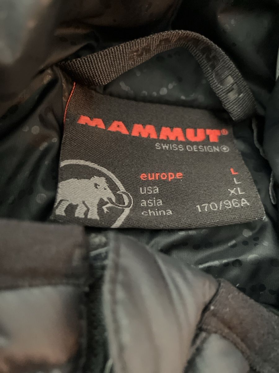 Mammut Giacche: Daunenjacke Mammut L schwarz – Usato da Herzogenbuchsee venduto da stellafarella 9