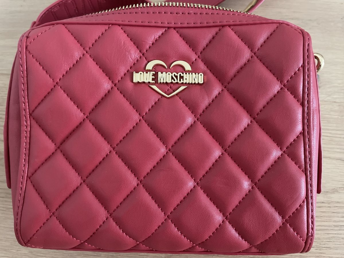 Moschino Taschen für Damen: Love Moschino Tasche – Gebraucht aus Oberentfelden von nic_cxr8 1