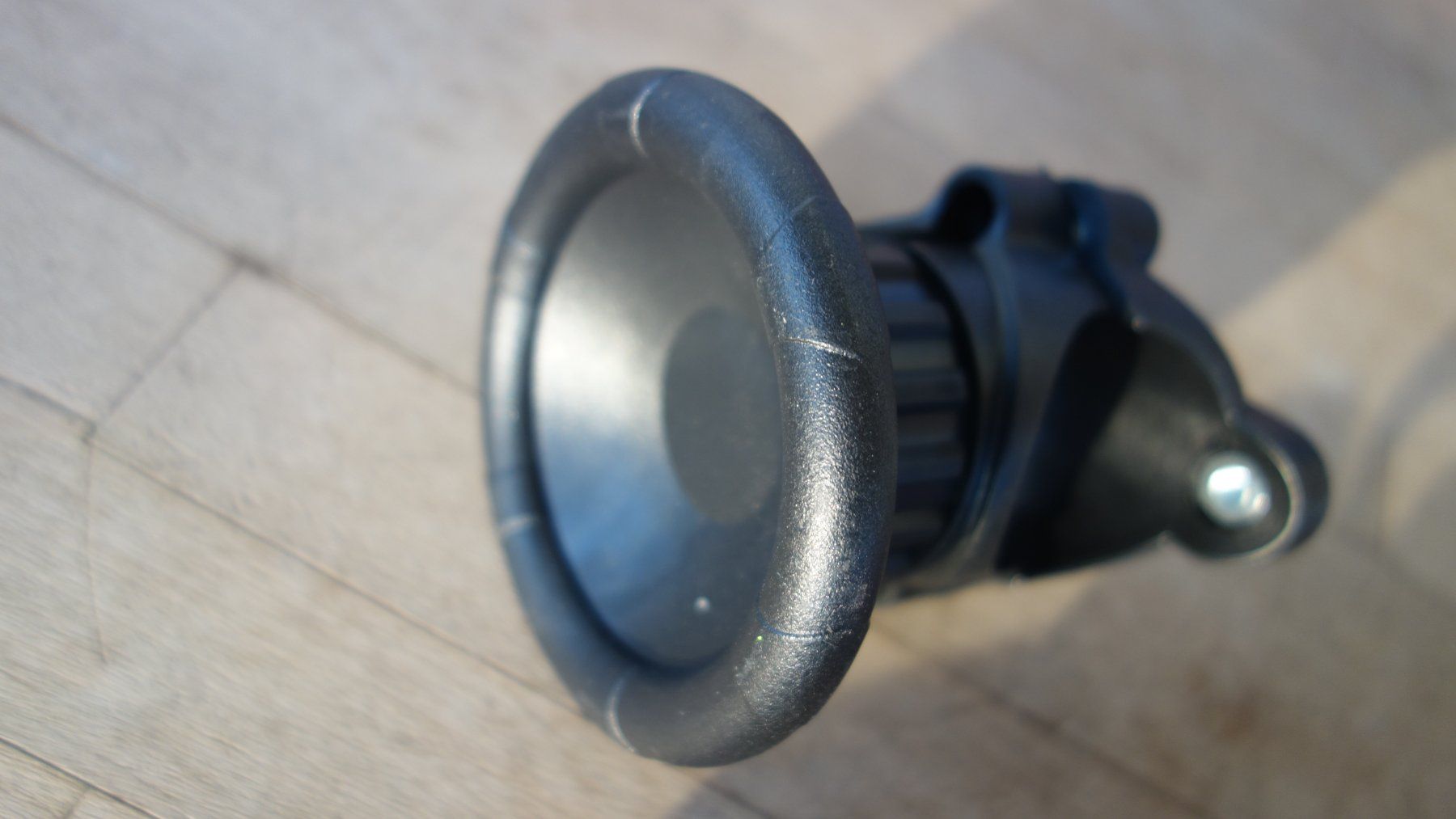 Supporti per biciclette: SOLID Zusatzhalterung für Veloaufhängesystem NEU - VERSAND – Difettoso da Innerferrera venduto da tic_p7qd 5