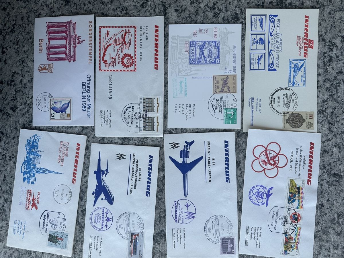 Tutti i francobolli: 32 Briefe Sonderkarten Interflug Sonderstempel DDR – Usato da Wettingen venduto da Phibras