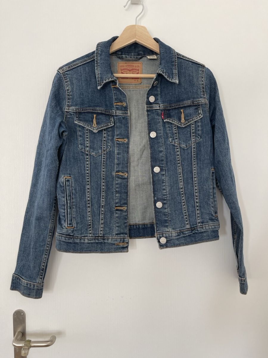 Levi's Giacche: Levi's Jeansjacke, Grösse S – Nuovo (secondo la descrizione) da Wetzikon ZH venduto da man_7mn7