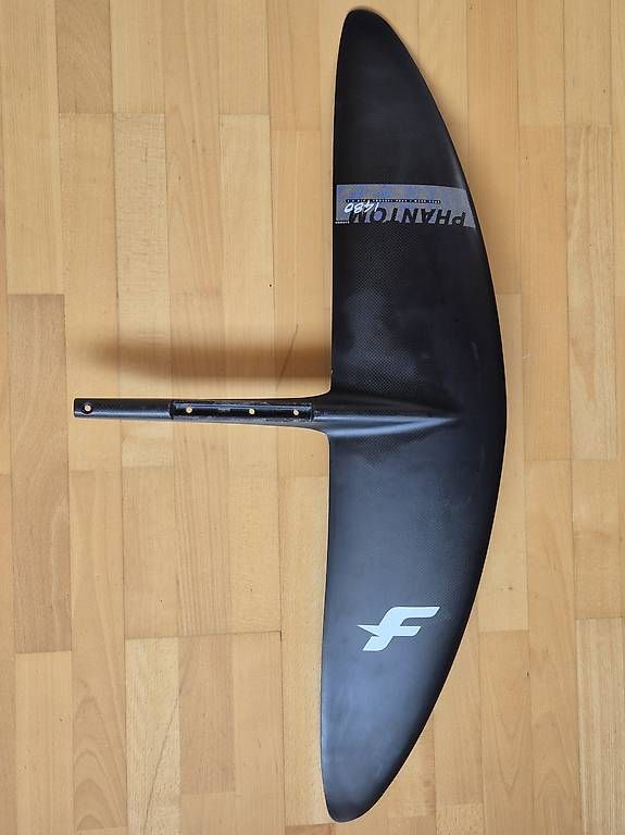 Tavole da surf e di nuoto: F-One Foil Phantom 1480 Carbon Frontwing – Usato da Silvaplana venduto da gmorandidi 2