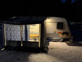 zu verkaufen grösseres Winter Vorzelt