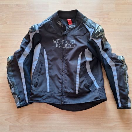 Herren Motorradjacke "IXS" mit Protectoren Gr. 50