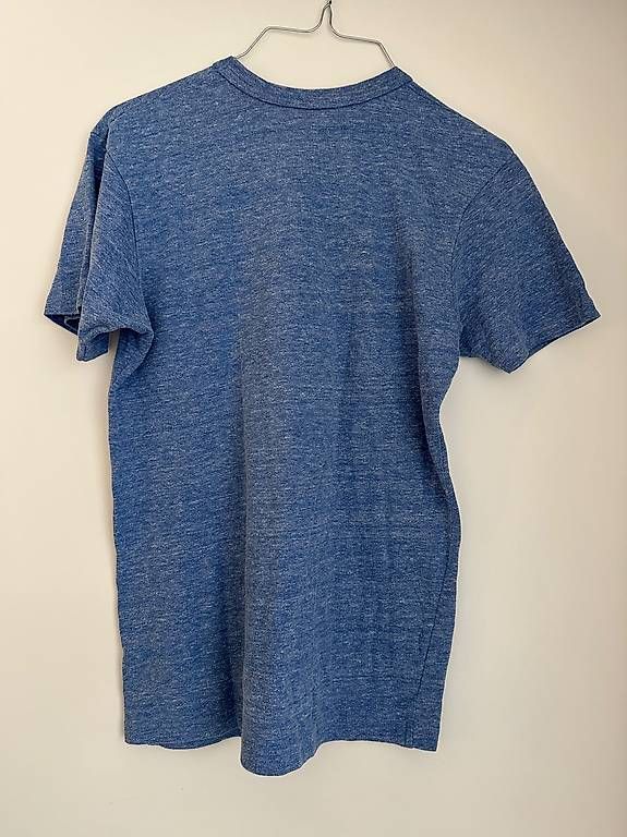 Marc Jacobs T-Shirts: Vintage Marc Jacobs T-Shirt | Grösse S – Gebraucht aus Zürich von domeldidom 1