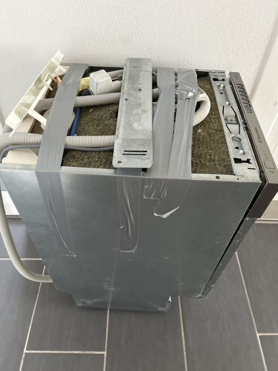 Lavastoviglie: Geschirrspüler Electrolux 45cm breit – Usato da Rüegsauschachen venduto da Doeddi90 2
