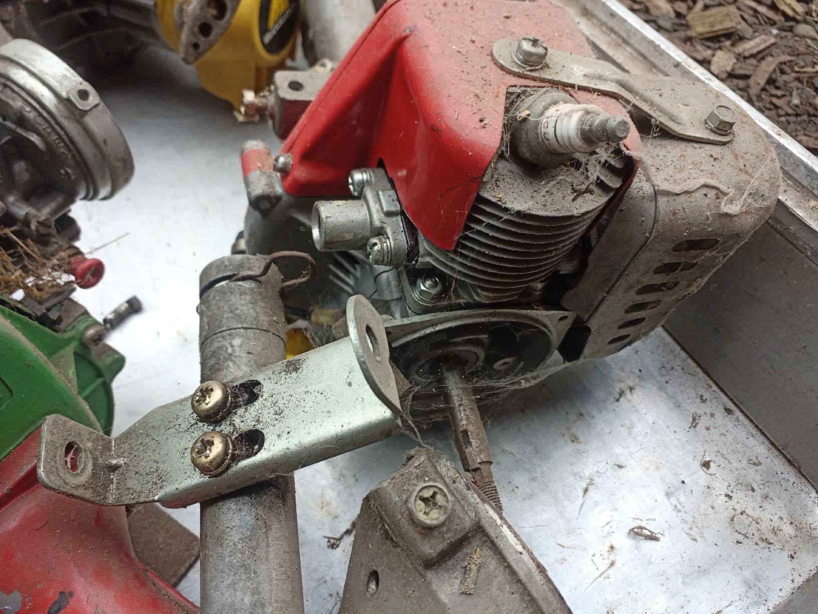 Motori: 2- Takt Motoren Freischneider – Difettoso da Pfäffikon ZH venduto da Mumbo 1