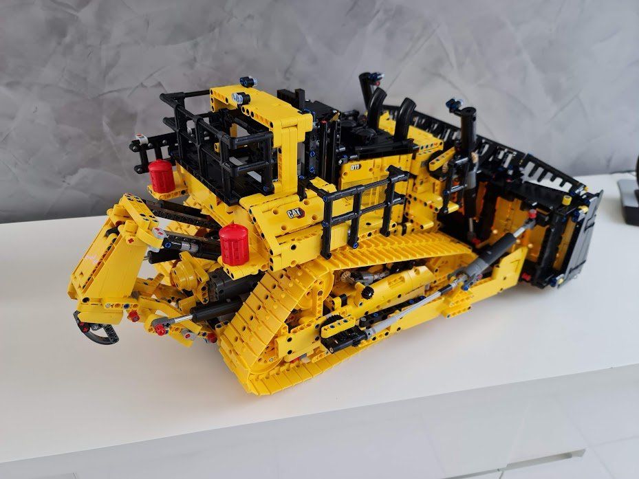Technics Kit di costruzioni: Lego Cat D11 Bulldozer – Usato da kaiseraugst venduto da linde-ahorn 1