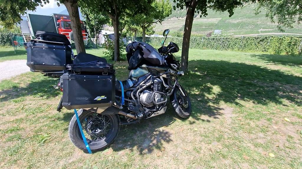 Triumph Enduro: Triumph Tiger Explorer – Gebraucht aus Rolle von Rzenruffinen 1