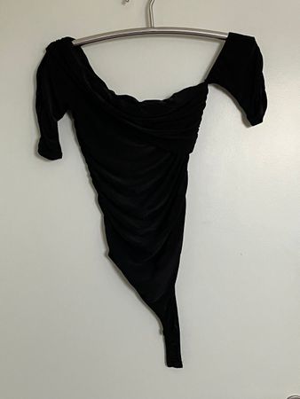 Body noir asymétrique Club London Taille S neuf