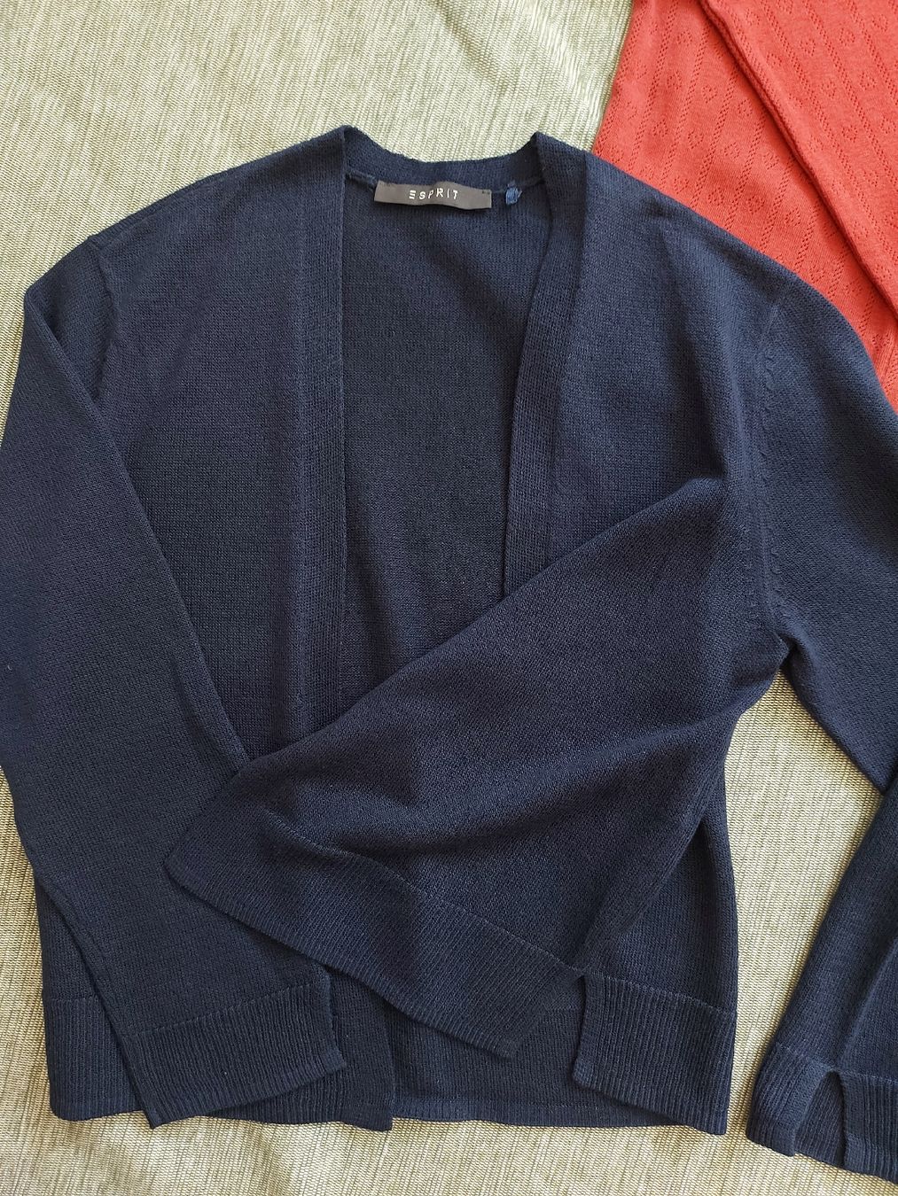 Esprit Lotti di vestiti: Strickjacke, Shirt & Rock, Gr. S – Nuovo (secondo la descrizione) da Brig venduto da Mak_s2v9 3