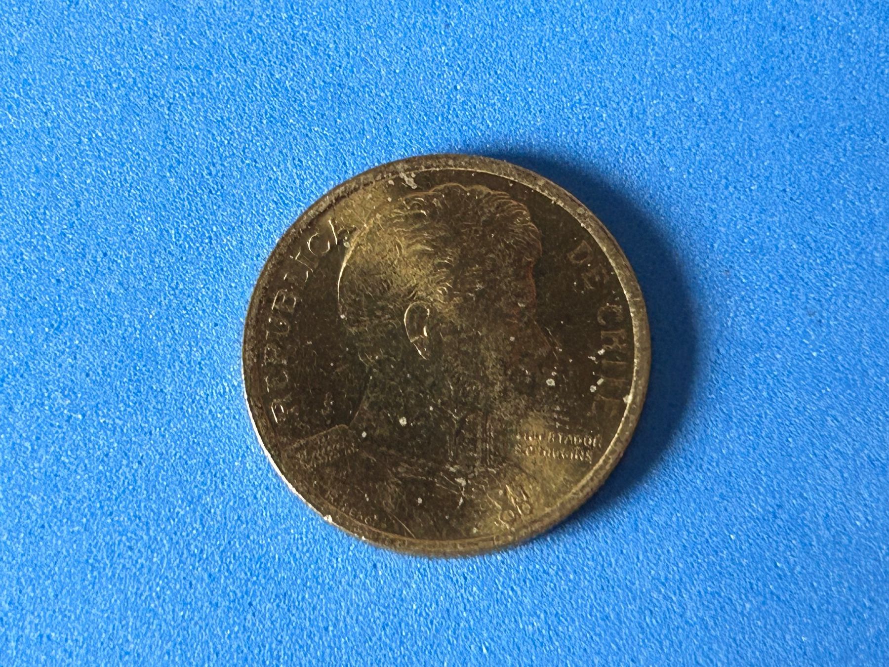 Tutti le monete: Chile - 10 Pesos 2006 – Usato da Corcelles NE venduto da AJKader 3