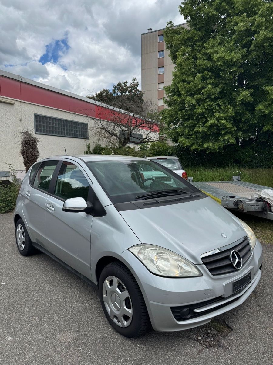Mercedes-Benz Automobili: Mercedes A170 – Usato da Burg AG venduto da Rl-2390 9