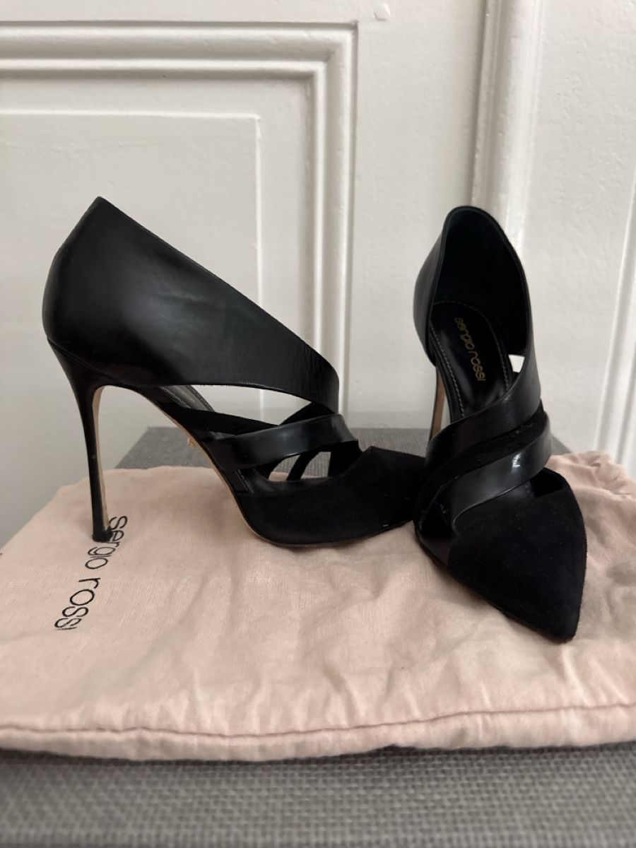 Sergio Rossi Chaussures femmes: Sergio Rossi Pumps black leather suede size 37 – D'occasion à Genève par ana_g5sp 1
