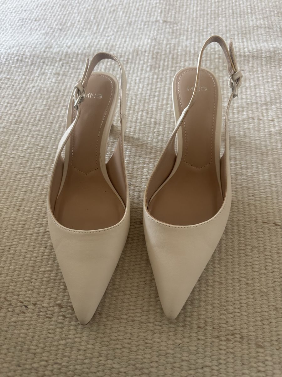 Mango Scarpe da donna: Mango Kitten Heels 37 – Nuovo (secondo la descrizione) da Kilchberg ZH venduto da AlynneMaui