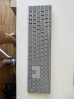 Microsoft Designer Bluetooth Tastatur grau gebraucht