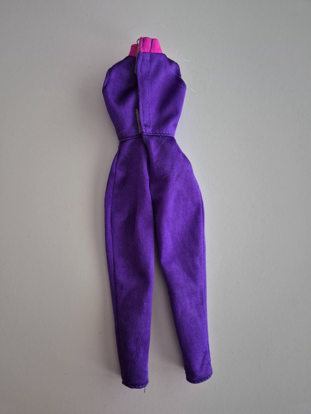 Bambole: Barbie Kleidung Violett – Usato da Zürich venduto da pau_y8mv 1