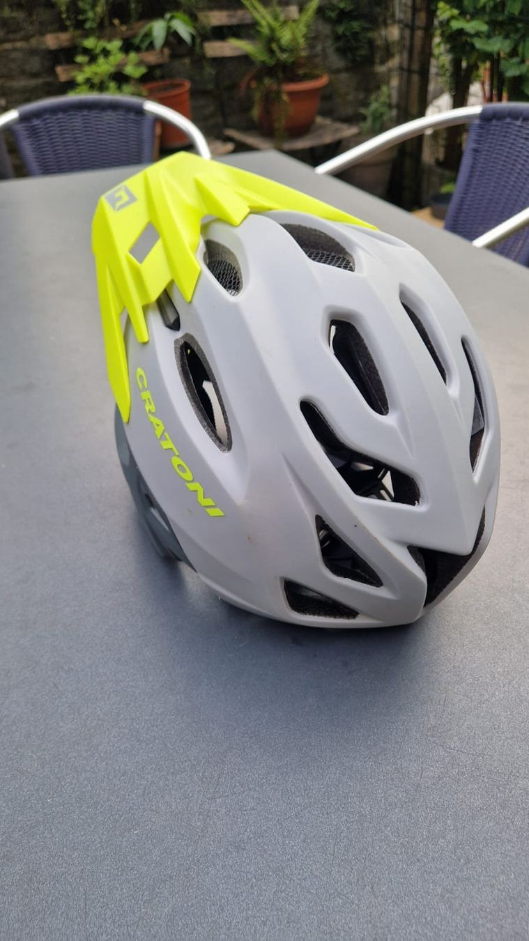 Caschi: VELOHELM 54-58 cm Neuwertig – Nuovo (secondo la descrizione) da Zürich venduto da schweinsbraten 1