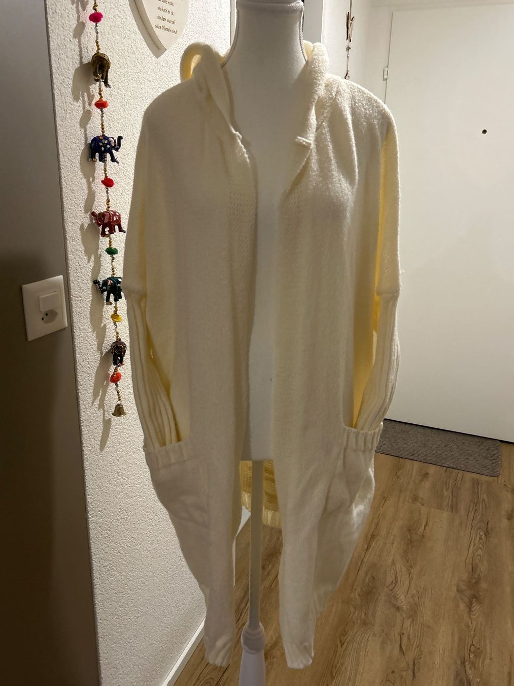 Giacche: Lange Strickjacke cremefarbig Gr. M – Usato da Brunnen venduto da Nala2929 3