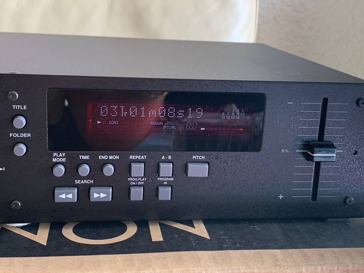 Denon Lettore multimediale & Streamer: Denon - DN-C635 - Professioneller CD-Player – Usato da Schaan venduto da nan_2pg2 4