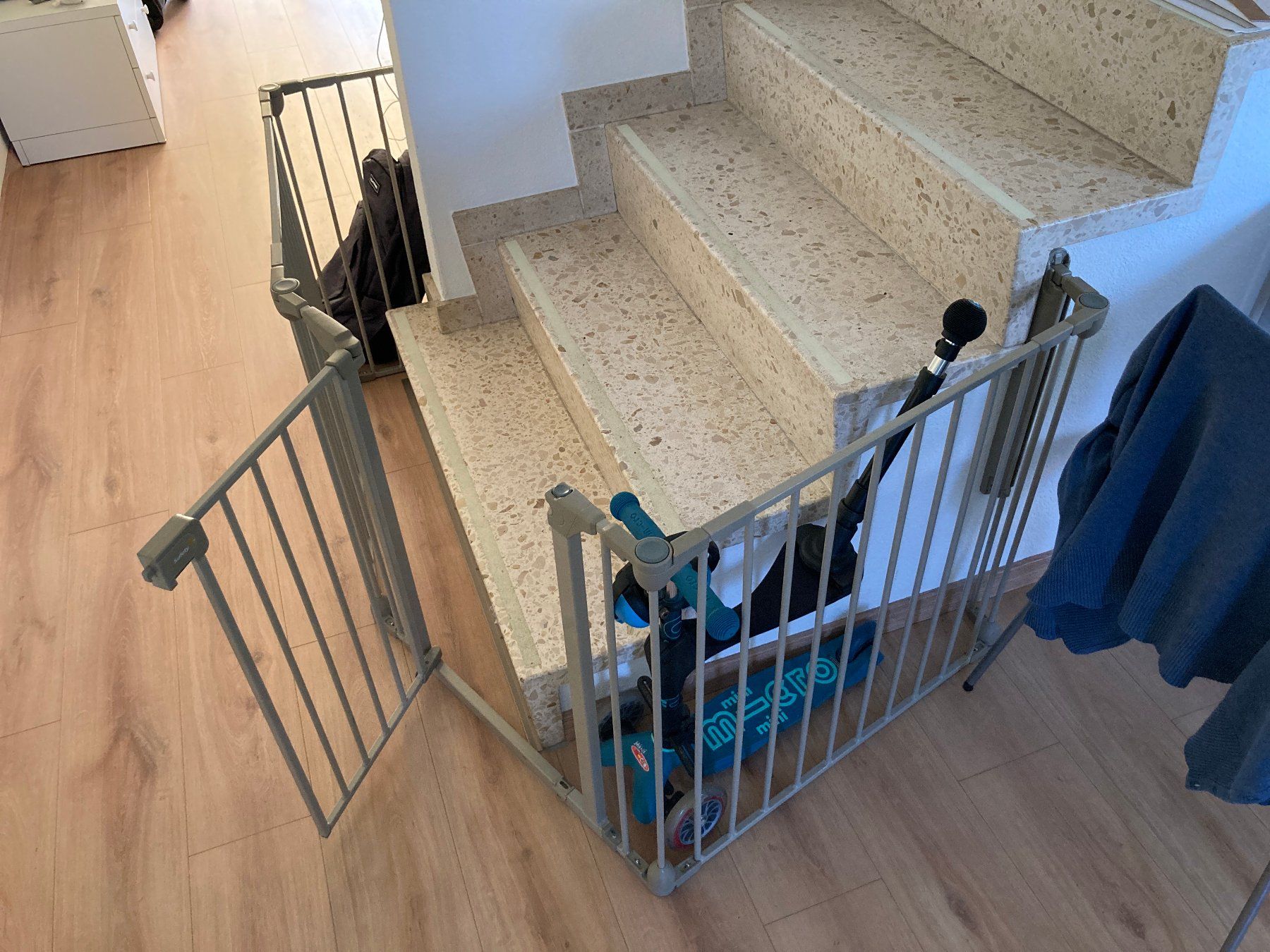 Tutto per la sicurezza: Safety 1st Modular 4 Schutzgitter ca. 240cm – Usato da Dietlikon venduto da kobold_nik 2