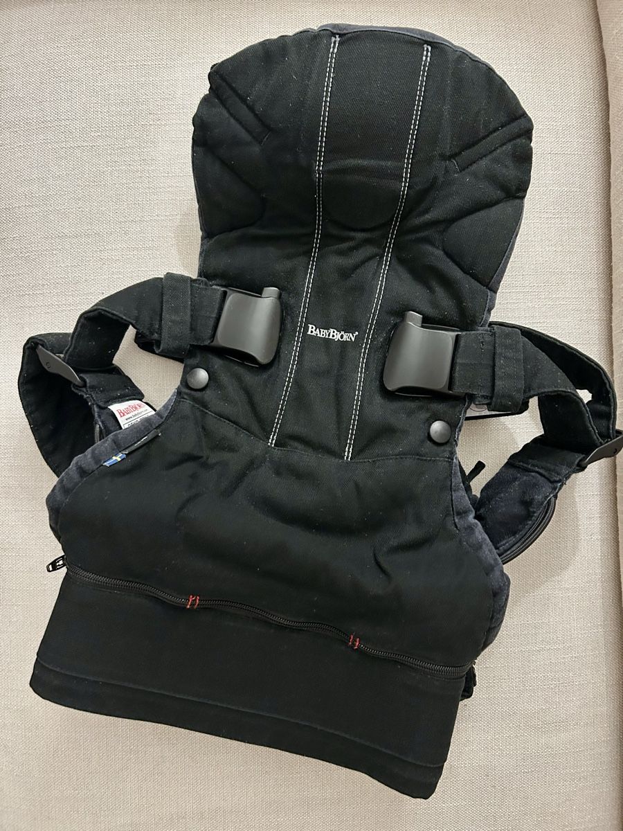Babybjörn Marsupi portabebè: BABYBJÖRN CARRIER – Usato da Köniz venduto da A.S_08911181