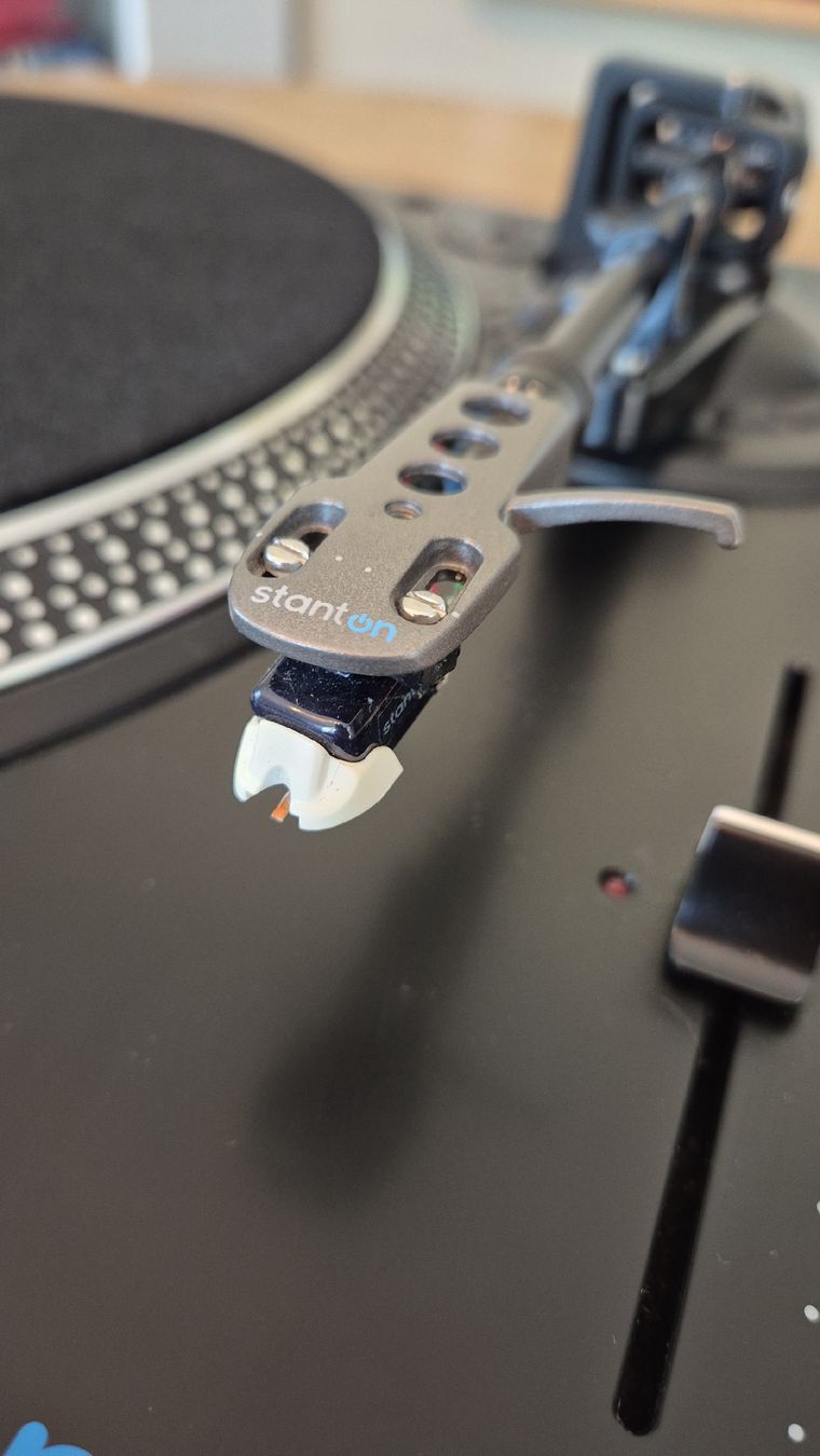 Stanton Giradischi: Stanton T.62 Turntable with Dust Cover – Usato da Zürich venduto da topaxi 2