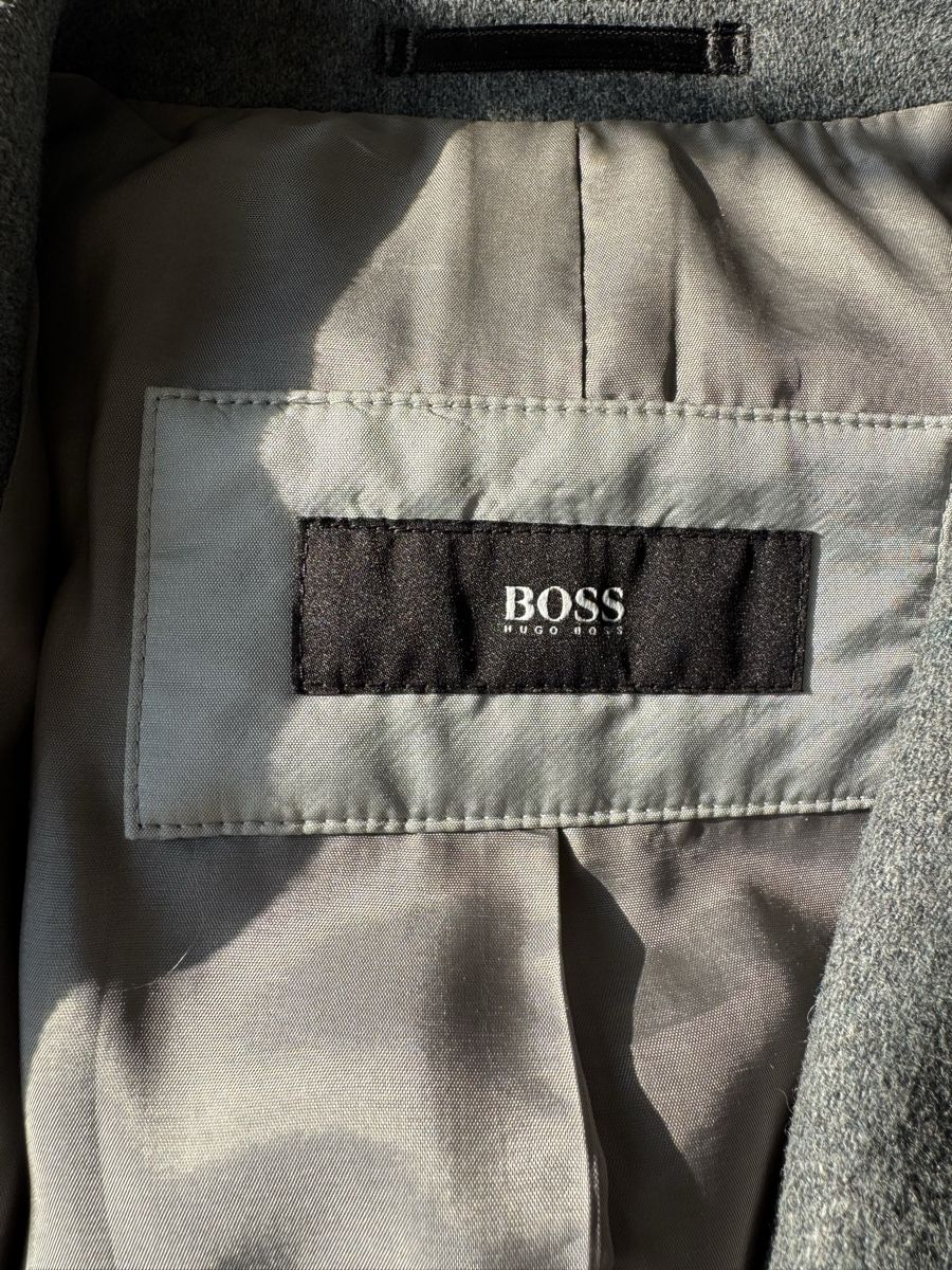 Hugo Boss Cappotti: Klassischer Hugo Boss Herrenmantel – Nuovo (secondo la descrizione) da Bern venduto da JulsBen 5