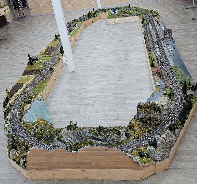 wunderschöne, Modul-Anlage HO mit Märklin-Gleise, ein Bijou (Gebraucht ...