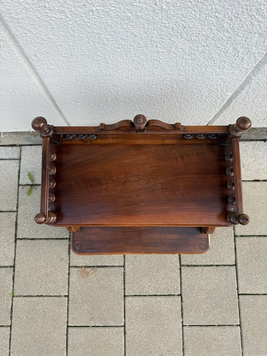Scaffali: Viktorianische Etagere / Whatnot – Usato da Elgg venduto da dan_f8gv 1