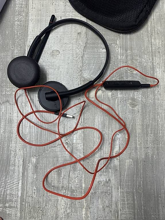 Plantronics Kopfhörer: Headset: Marke Plantronics – Neu (gemäss Beschreibung) aus Oberglatt ZH von AfrimG