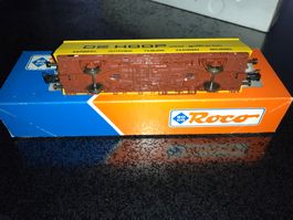 NS Güterwagen, Flachwagen mit Aufbau Roco