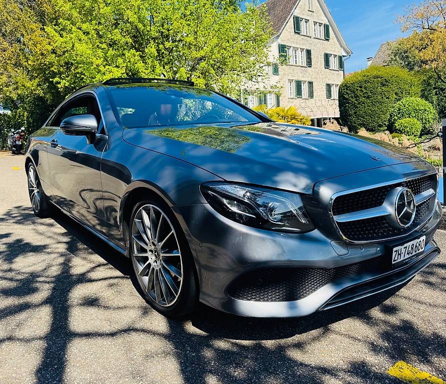 Autos: Mercedes-Benz E 300 Coupé – Gebraucht aus Meilen von HappyTogo 1
