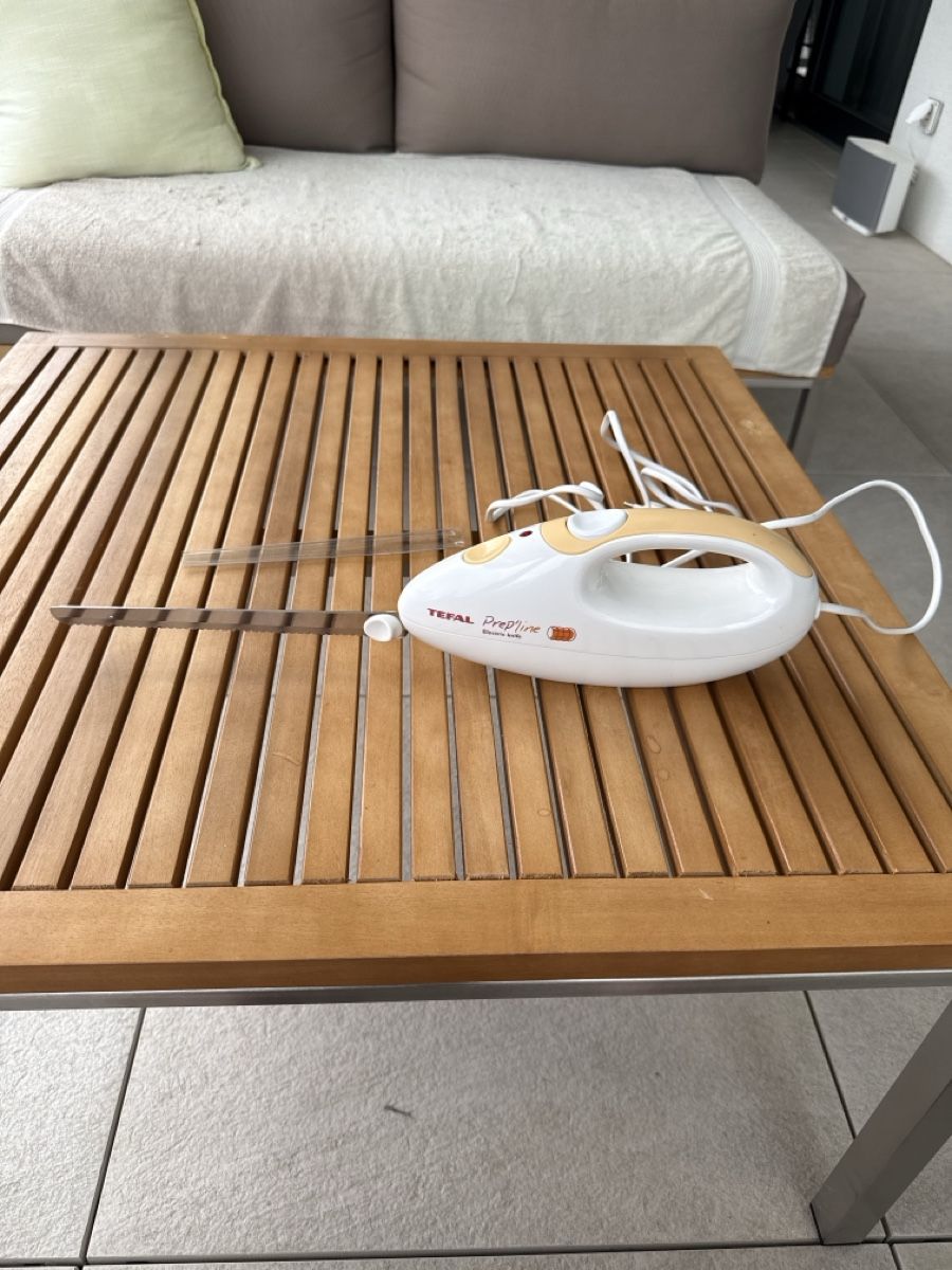 Tefal Elettrodomestici da cucina: Tefal - elektrisches Schneidemesser – Usato da Steinach venduto da 86_patricia
