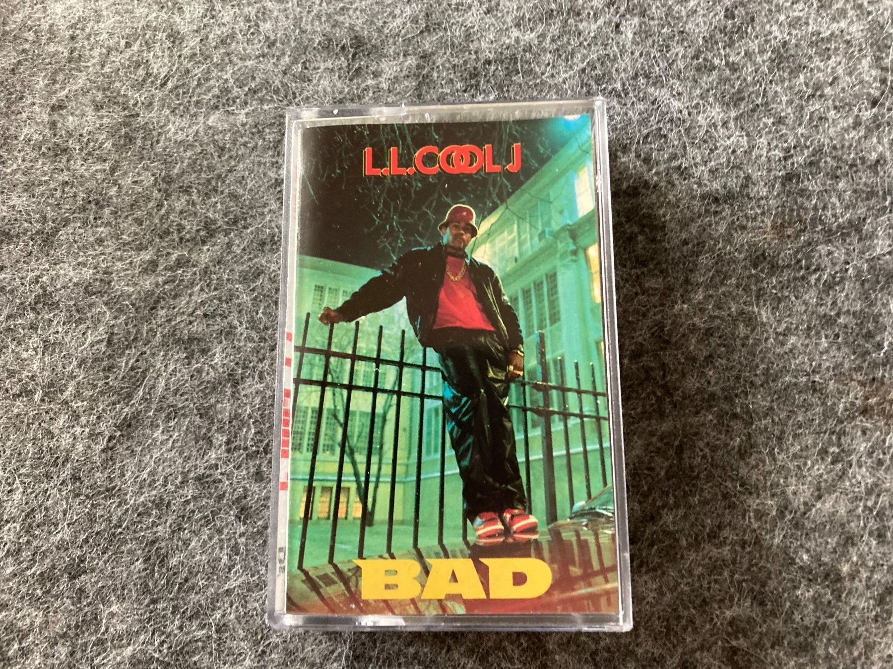 Kompaktkassetten: L.L. Cool J - Bigger And Deffer (MC) – Gebraucht aus Fribourg von Karushi