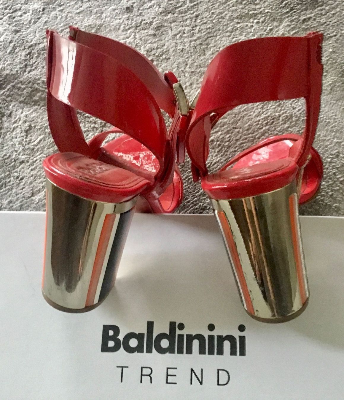 Scarpe da donna: BALDININI red sandals – Usato da Basel venduto da 18Inspiration 1
