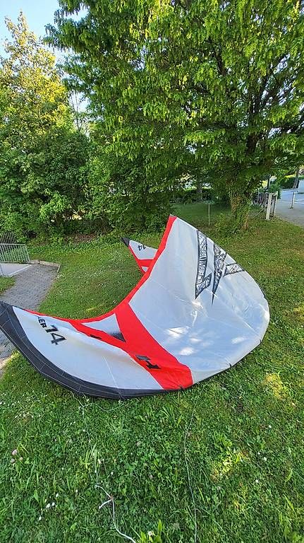 Kite: Naish Boxer 14m2 – Gebraucht aus Zürich von Aliseagirl 1
