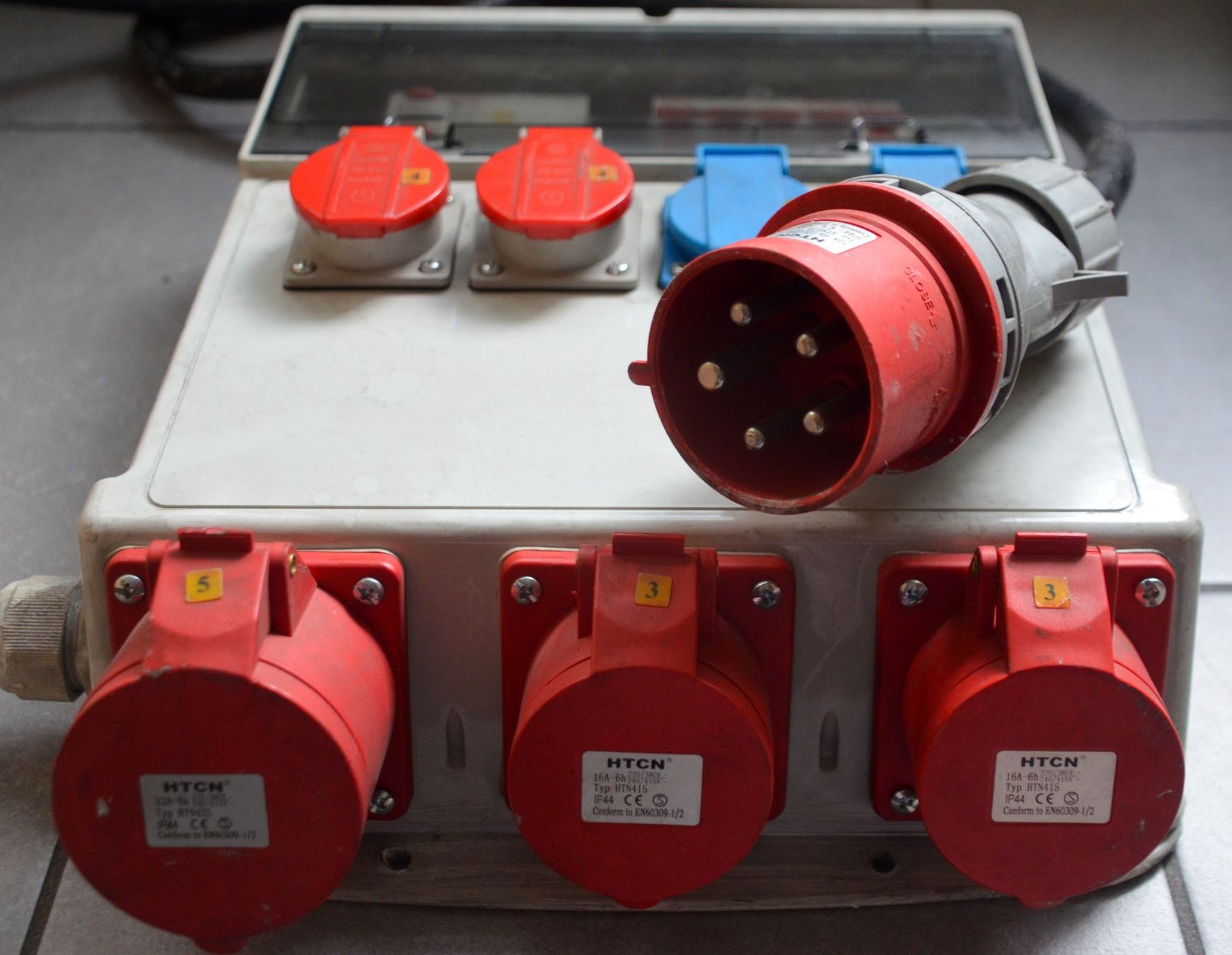 Elettrotecnica: HTCN Stromverteiler / Distributeur d'électricité – Usato da Collonges venduto da arashee 2
