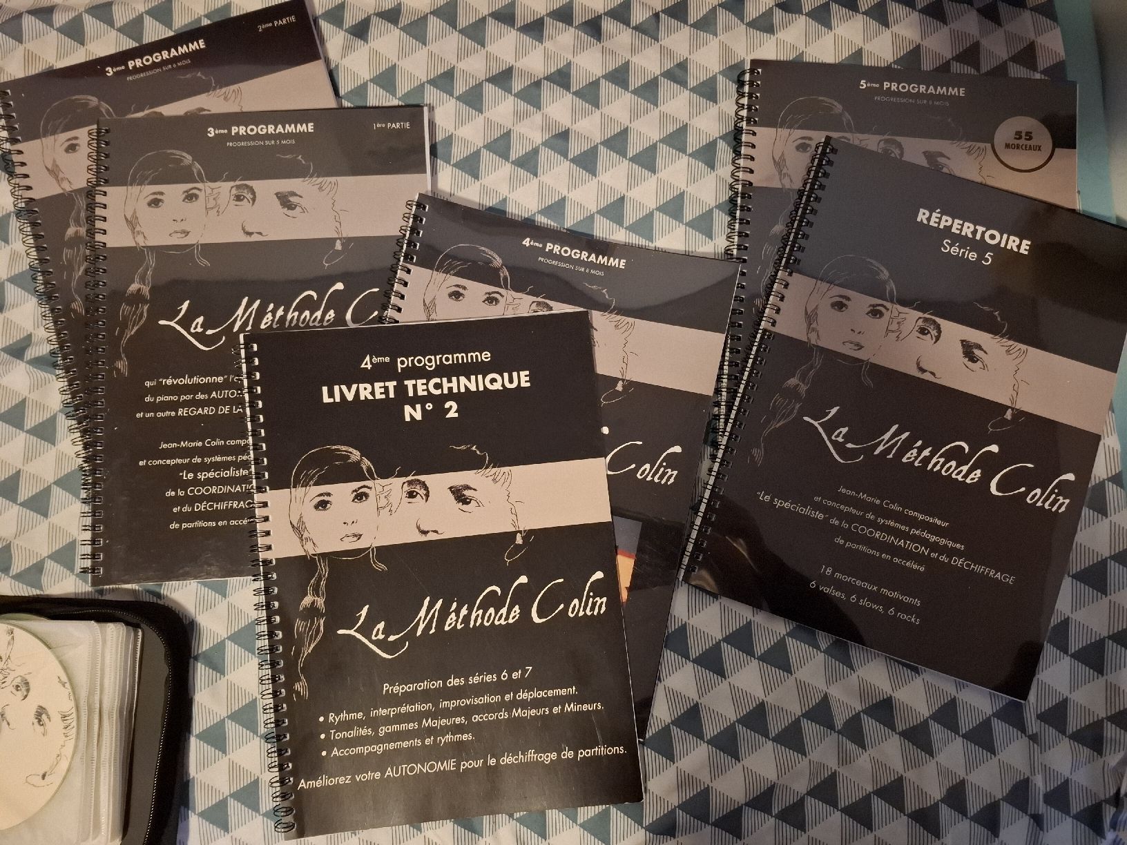 Libri: Méthode de Piano Colin  - état impeccable avec 21 CD – Nuovo (secondo la descrizione) da Moutier venduto da Skiaf 1