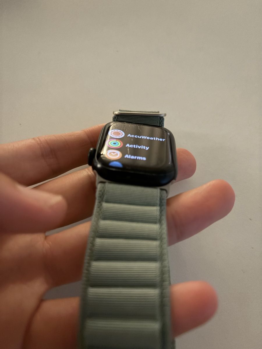Apple Smartwatch: Apple Watch Series 8 41mm – Usato da Zürich venduto da von_sj9s 5