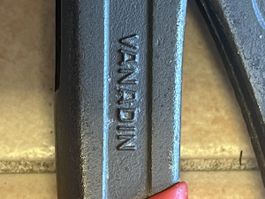 Knipex Wasserpumpen Zange has Copra 