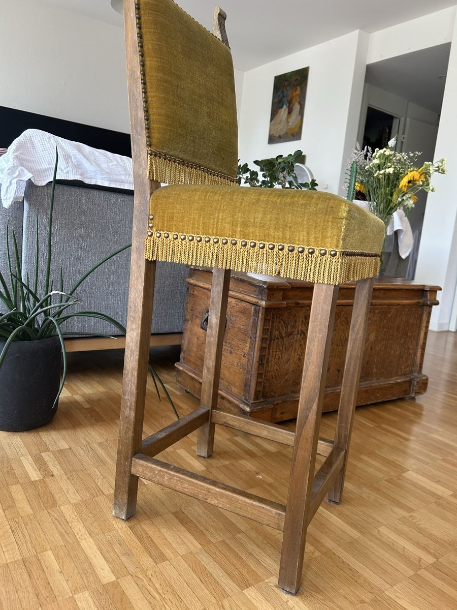 Hochstühle: Stuhl vintage – Defekt aus Luzern von giv_tmj8