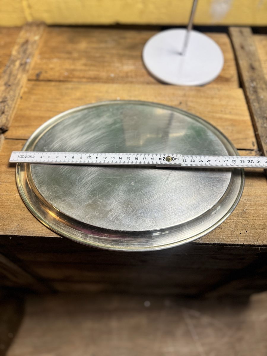 Tutte le decorazioni: Vintage Serviertablett, Metall, Durchmesser ca. 30cm fli – Usato da Küttigen venduto da Melisch1000 3