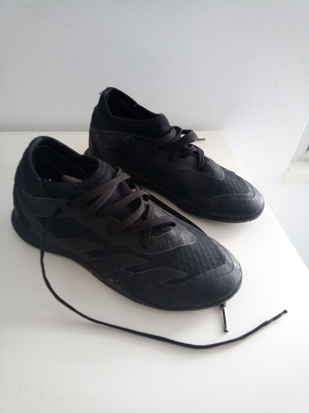 Scarpe per ragazzi: Adidas Predator Hallenschuhe, Grösse 34, Schwarz – Usato da Volketswil venduto da Car1