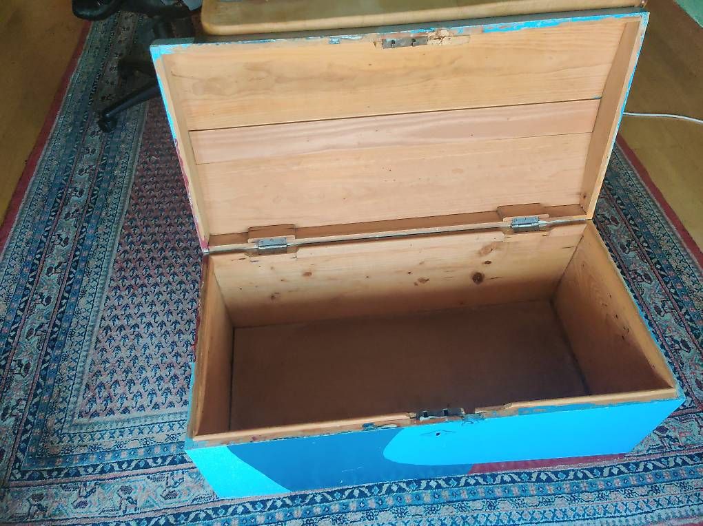 Cassapanche: Holztruhe bemalt von Guy Renne – Usato da Erlenbach ZH venduto da Corto1 1